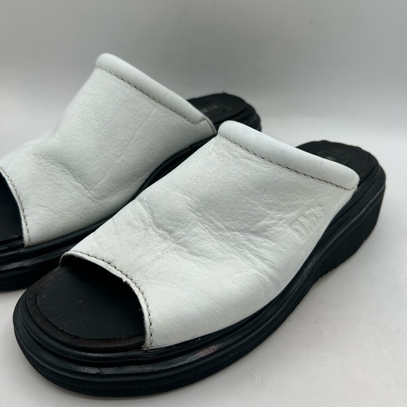 RARE Vintage Dr. Martens White Leather Platform Slide SZ 8 Made in England 90’s - Picture 8 of 15